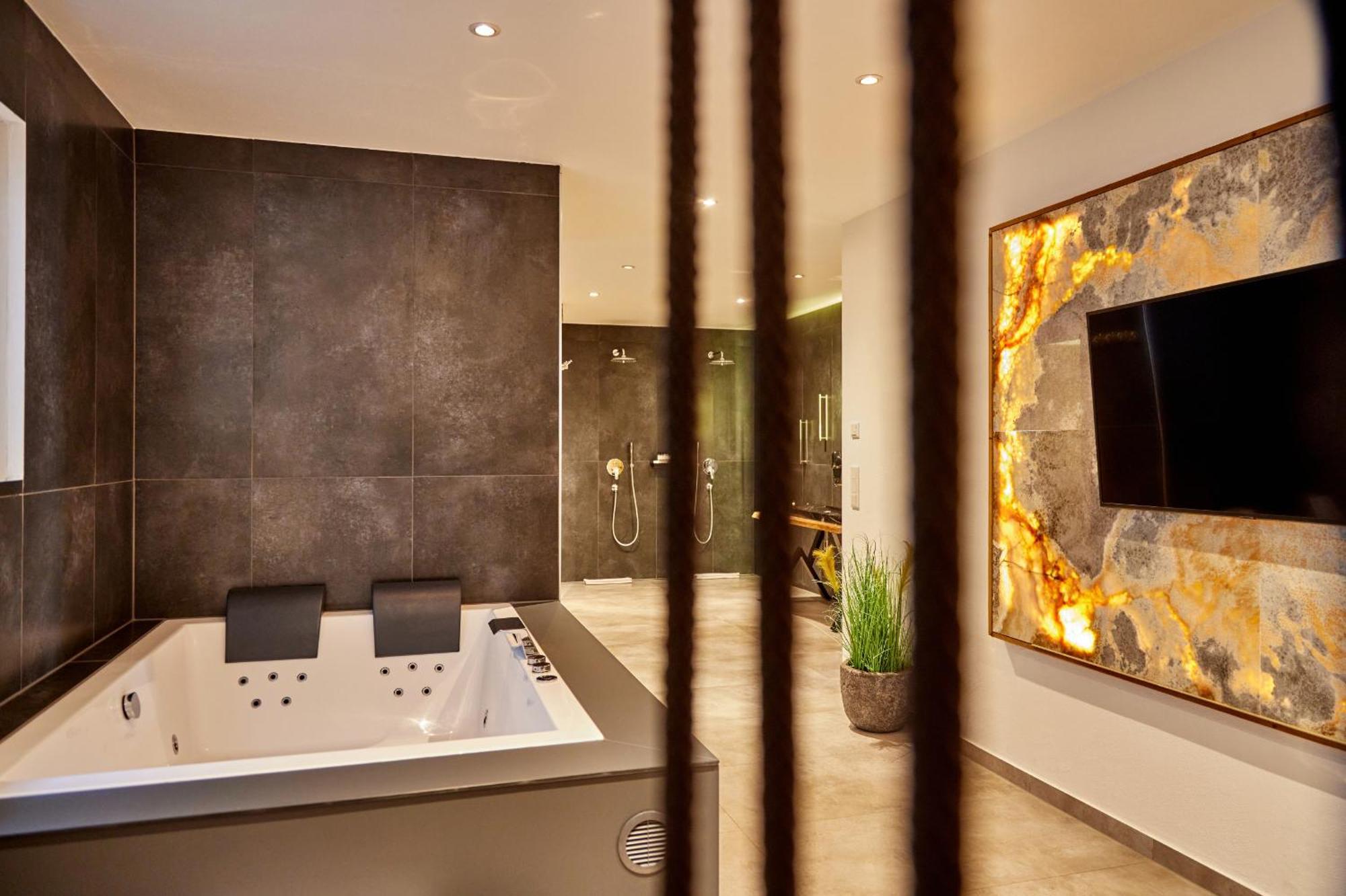 Private Spa & Garden Alpi Γκάρμις-Παρτενκίρχεν Εξωτερικό φωτογραφία